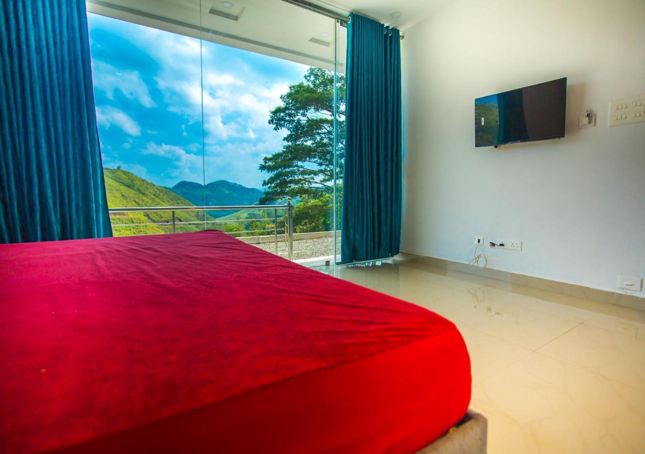 Hidden Valley Hill View Cottage Vagamon By Voye Homes Exterior foto